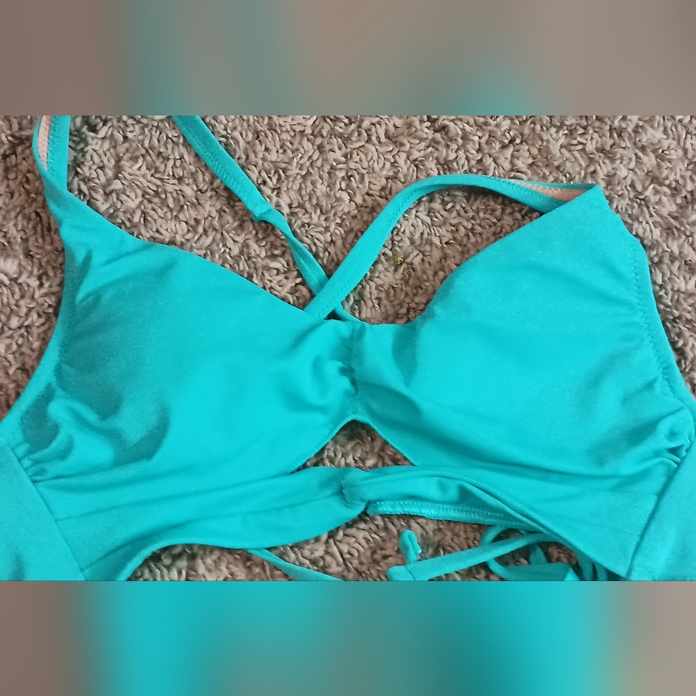 Women's Shade & Shore Padded Bra Size 32B Brand New With Tags Pool Ocean Resort